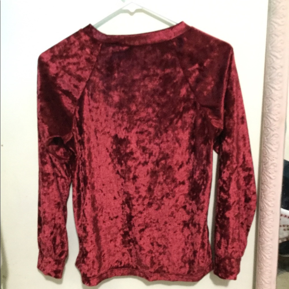 Red long sleeve shirt 👚